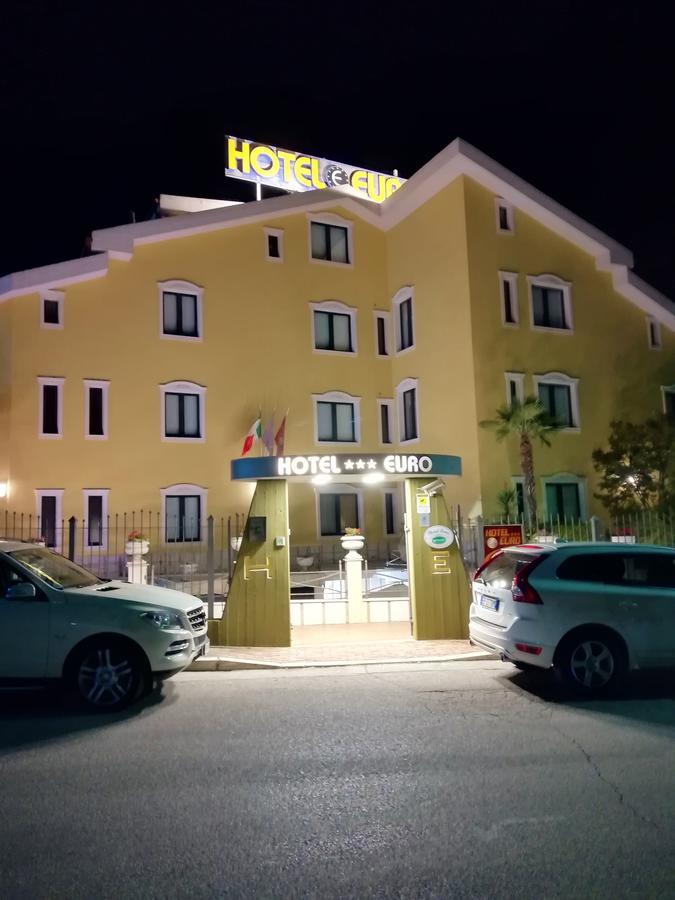 Hotel Euro Сан-Джованни-Ротондо Экстерьер фото